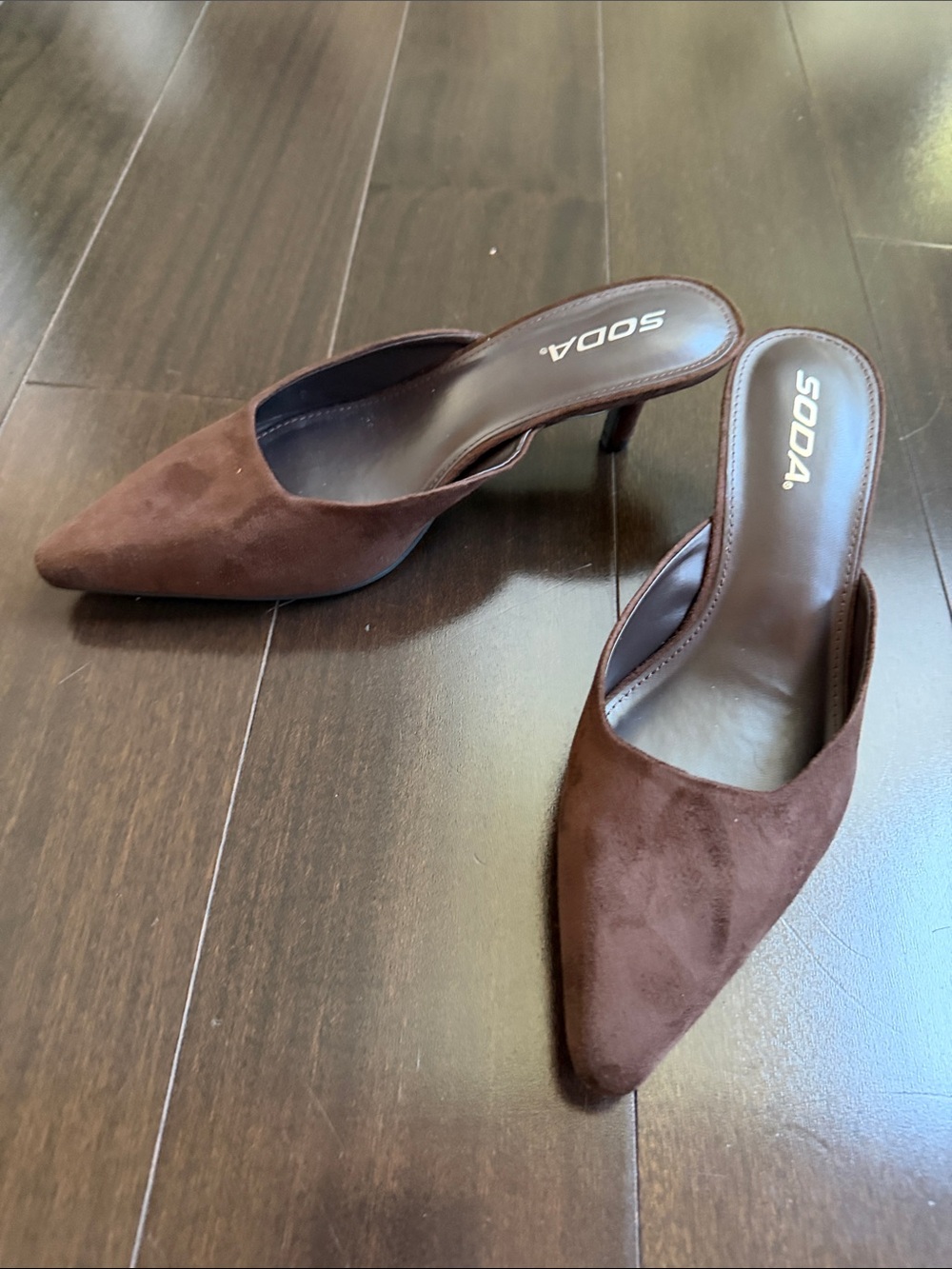 SODA Brown Pointed-Toe Suede Mule Heels 7.5 NWT